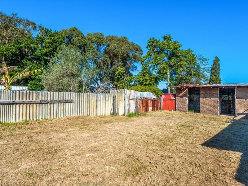 19 Asquith Avenue, Rosebery, Rosebery - Thumbnail 8