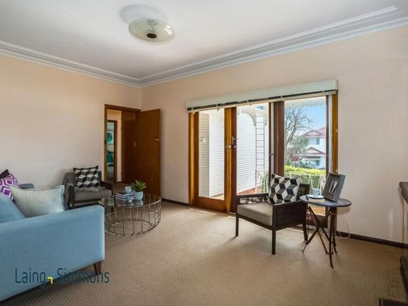 25 Ballar Avenue, Gymea Bay, Gymea Bay - Thumbnail 3