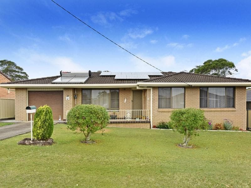 12 Mermaid Crescent, Port Macquarie, Port Macquarie - Image 1