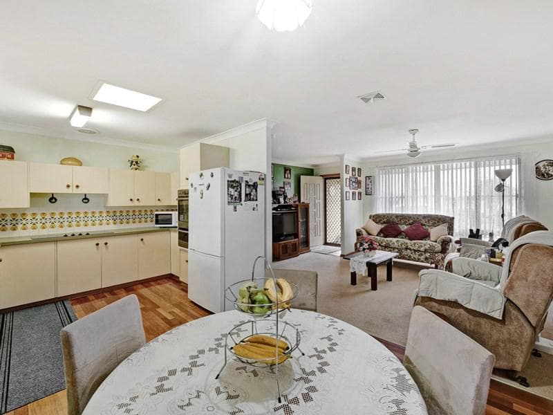 12 Mermaid Crescent, Port Macquarie, Port Macquarie - Thumbnail 2