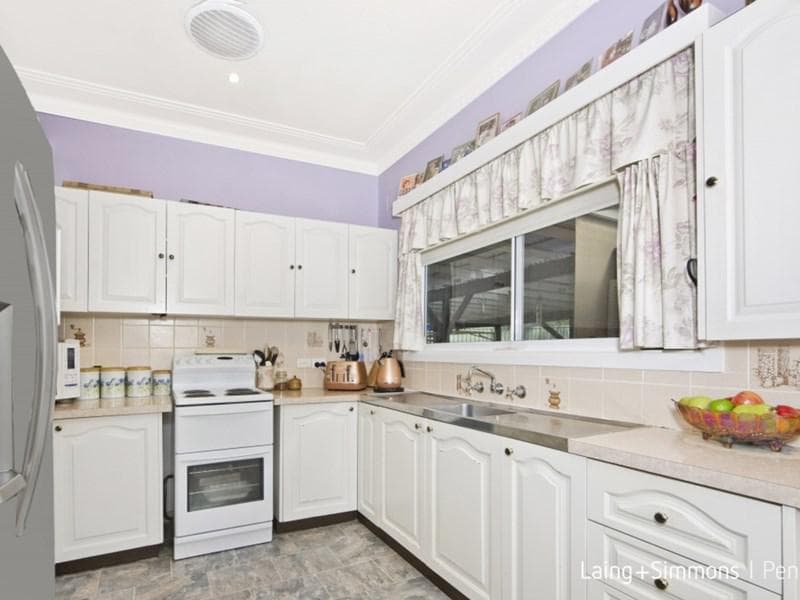 23 Sandringham Avenue, Cambridge Park, Cambridge Park - Thumbnail 2