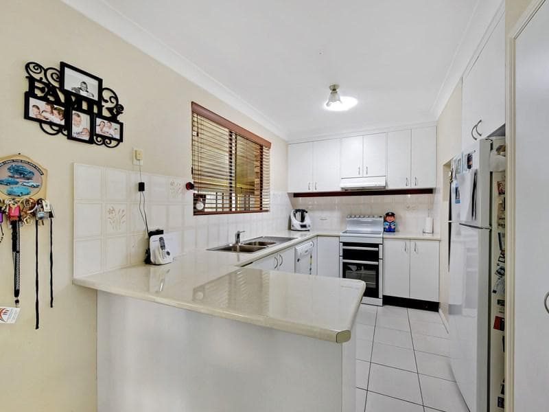 17 Doncaster Avenue, Port Macquarie, Port Macquarie - Thumbnail 4