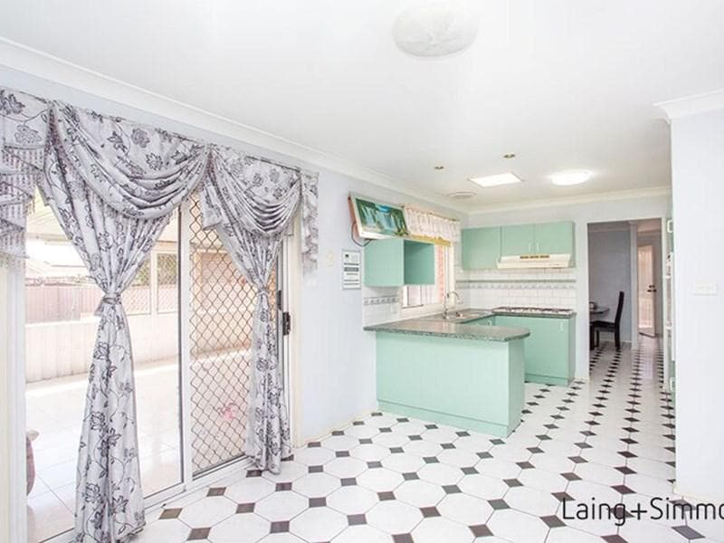 20 Osmond Court, Hassall Grove, Hassall Grove - Thumbnail 5
