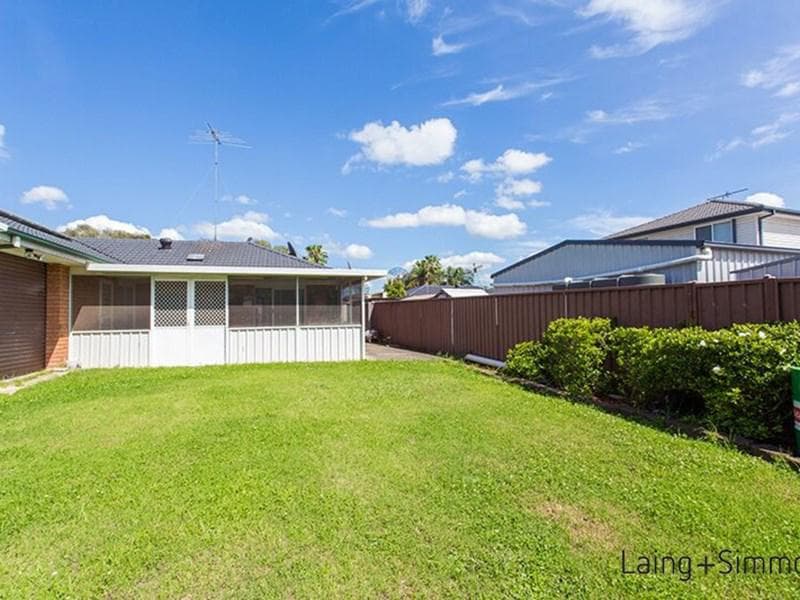 20 Osmond Court, Hassall Grove, Hassall Grove - Thumbnail 8