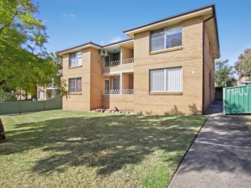 7/4 Alexandra Avenue, Westmead, Westmead - Image 1