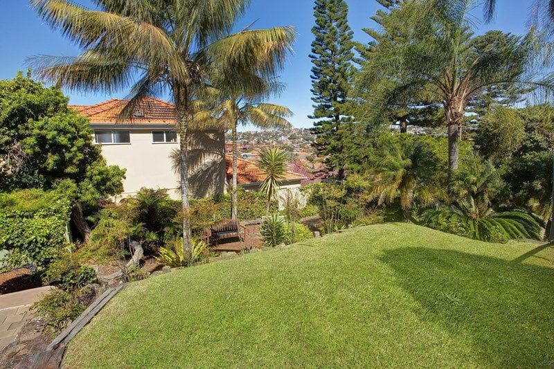 25 Macleay Street (aka 22 Loombah Rd, Dover Heights), North Bondi, North Bondi - Thumbnail 4