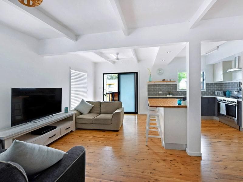 7/28																										South Creek Road
														
								Dee Why, NSW 2099, North Shore - Thumbnail 4