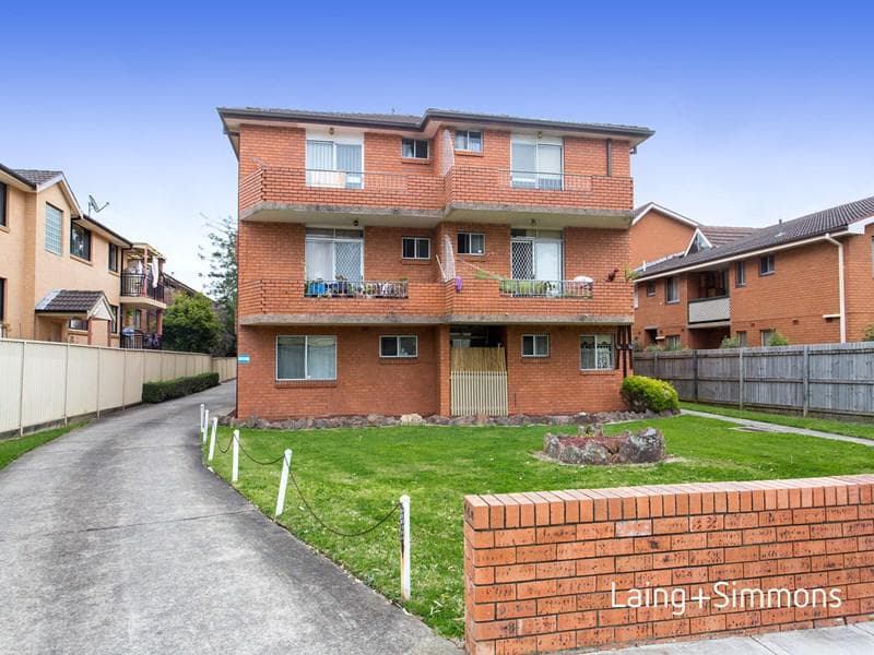 4/50 Clyde Street, Granville, Granville - Image 1