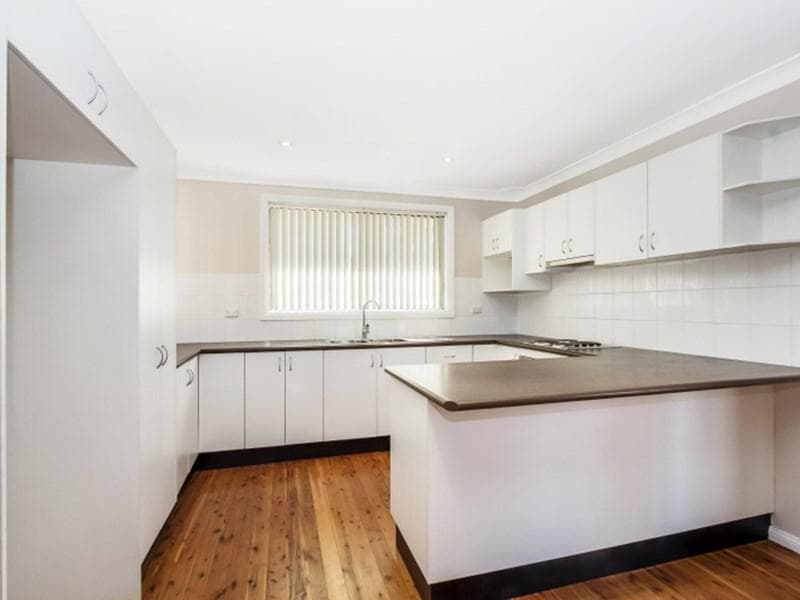 7 Bombala Crescent, Quakers Hill, Quakers Hill - Thumbnail 3