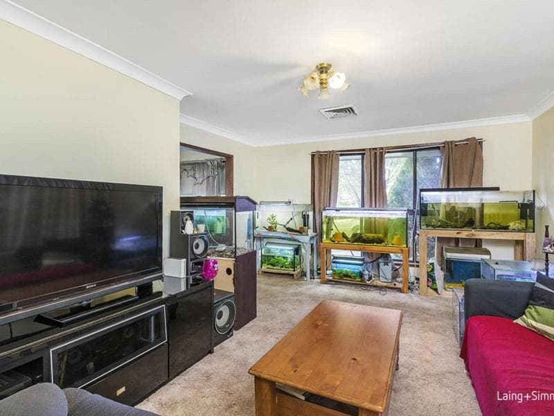 3 Reddington Avenue, St Clair, St Clair - Thumbnail 3