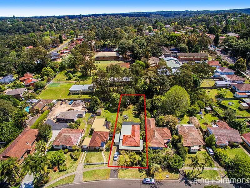 8 Warandoo Street, Hornsby, Hornsby - Thumbnail 2