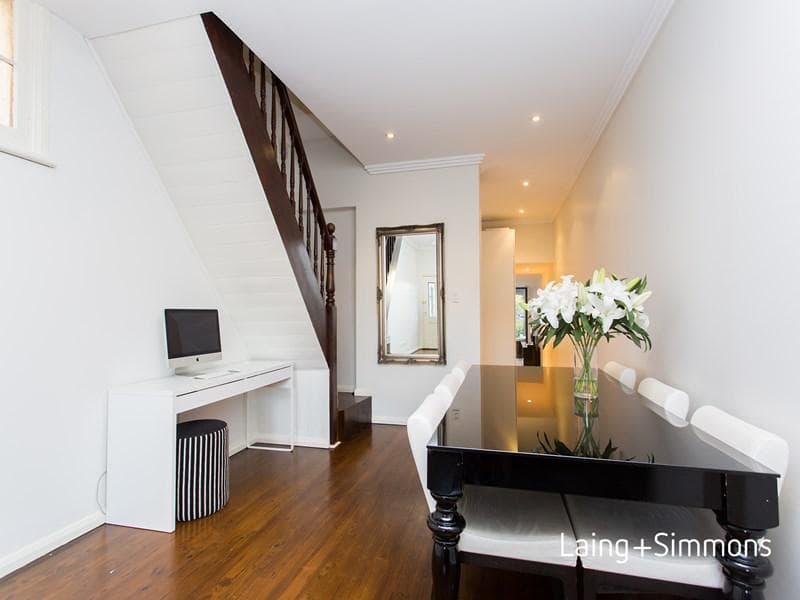98 The Trongate, Granville, Granville - Thumbnail 4