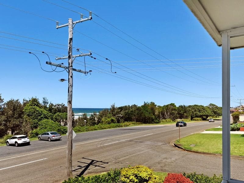 47 Matthew Flinders Drive, Port Macquarie, Port Macquarie - Thumbnail 2