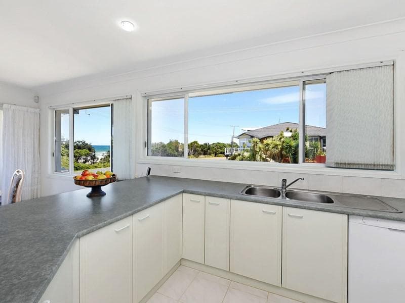 47 Matthew Flinders Drive, Port Macquarie, Port Macquarie - Thumbnail 6