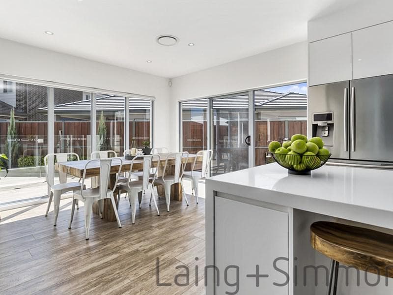 7/28																										South Creek Road
														
								Dee Why, NSW 2099, Elizabeth Hills - Thumbnail 8