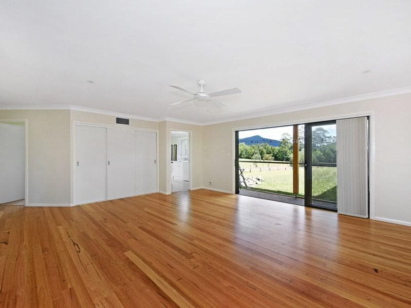20 Regal Brae, King Creek, King Creek - Thumbnail 7
