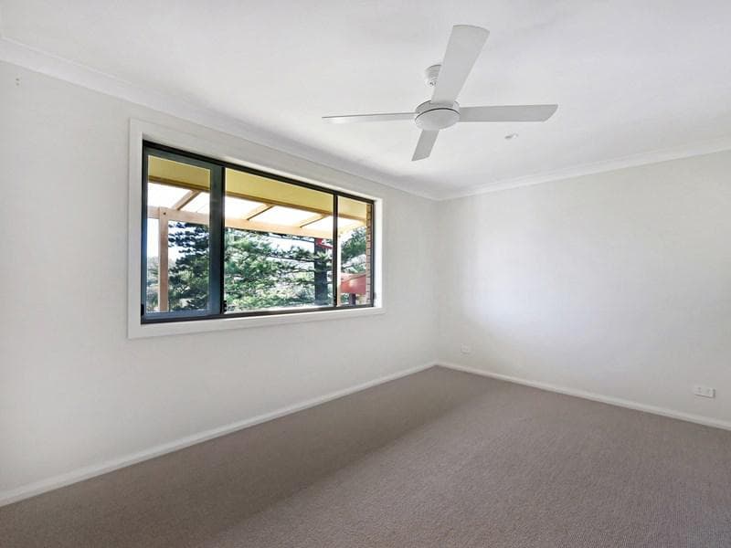 50/2																										Eastbourne Road
														
								Darling Point, NSW 2027, Port Macquarie - Thumbnail 8