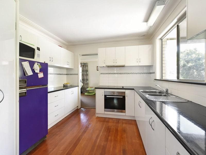 50/2																										Eastbourne Road
														
								Darling Point, NSW 2027, Port Macquarie - Thumbnail 2