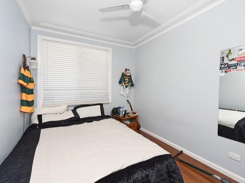 50/2																										Eastbourne Road
														
								Darling Point, NSW 2027, Port Macquarie - Thumbnail 7