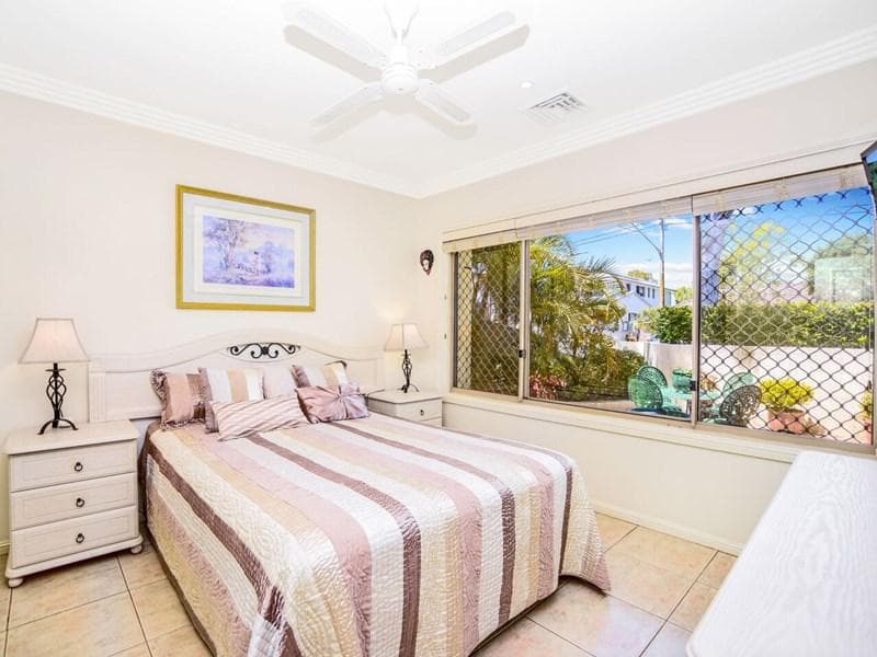 50/2																										Eastbourne Road
														
								Darling Point, NSW 2027, Miranda - Thumbnail 7