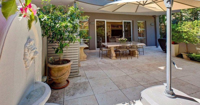 50/2																										Eastbourne Road
														
								Darling Point, NSW 2027, Bellevue Hill - Thumbnail 3