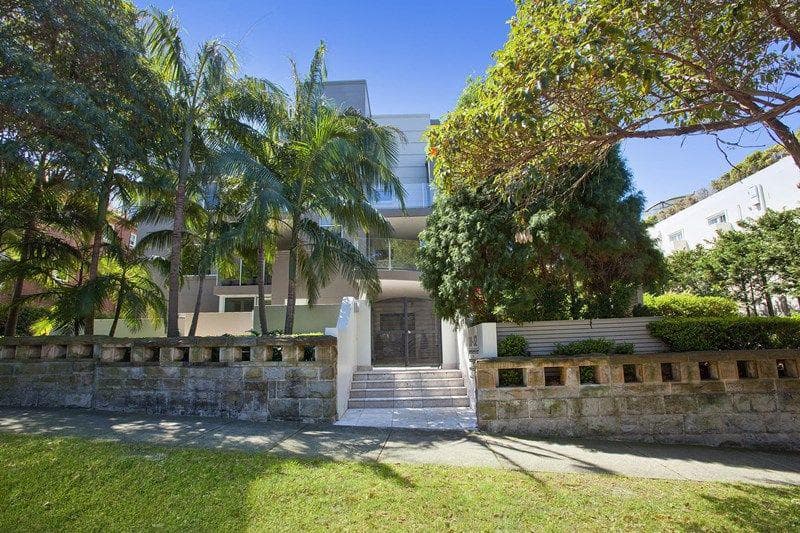 50/2																										Eastbourne Road
														
								Darling Point, NSW 2027, Bellevue Hill - Thumbnail 8