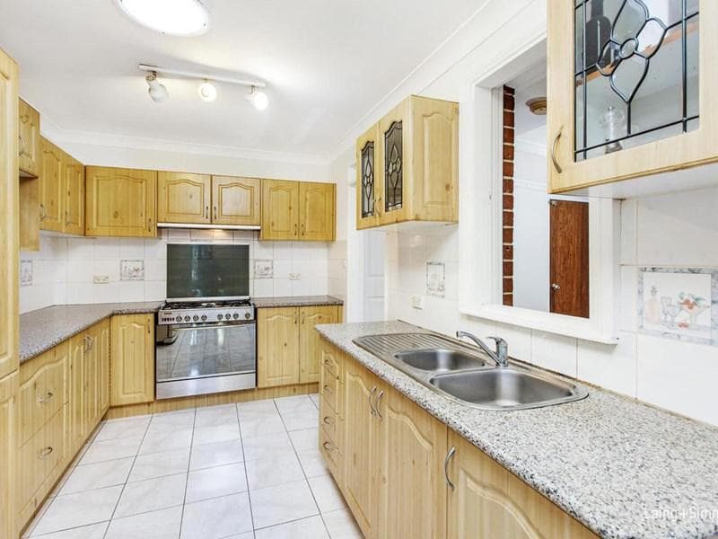 7/28																										South Creek Road
														
								Dee Why, NSW 2099, Whalan - Thumbnail 3