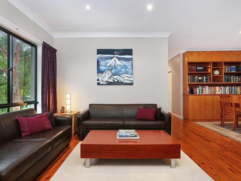 50/2																										Eastbourne Road
														
								Darling Point, NSW 2027, Port Hacking - Thumbnail 3