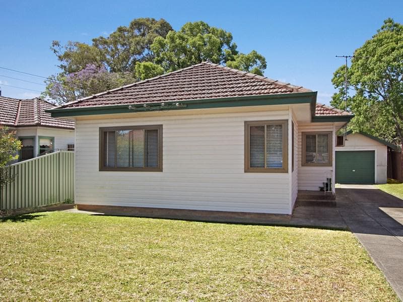 50/2																										Eastbourne Road
														
								Darling Point, NSW 2027, Wentworthville - Image 1