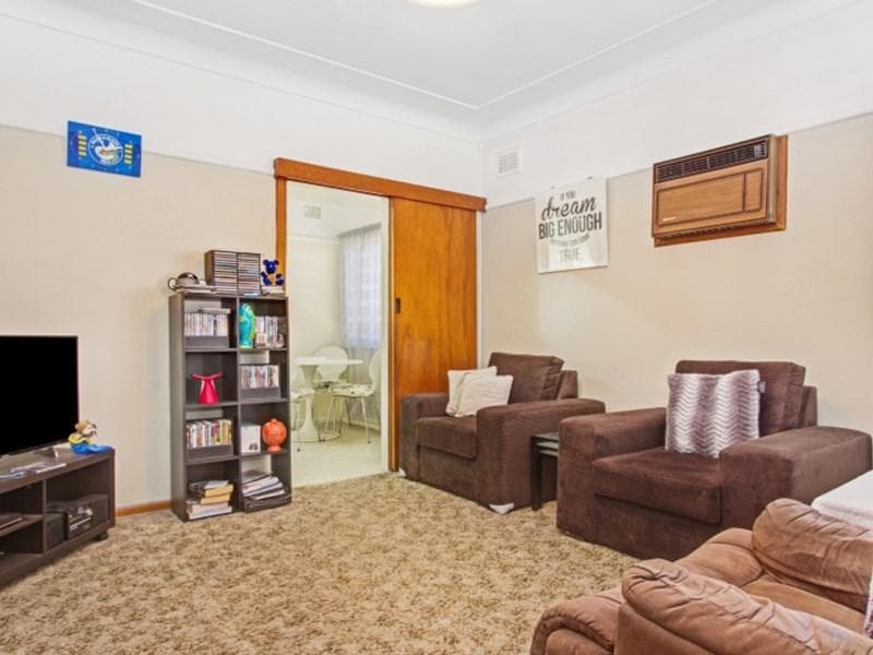 50/2																										Eastbourne Road
														
								Darling Point, NSW 2027, Wentworthville - Thumbnail 4