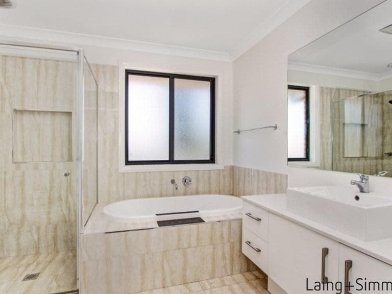 50/2																										Eastbourne Road
														
								Darling Point, NSW 2027, Toongabbie - Thumbnail 7