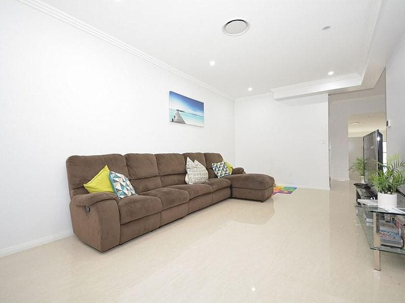 7/28																										South Creek Road
														
								Dee Why, NSW 2099, Guildford - Thumbnail 4