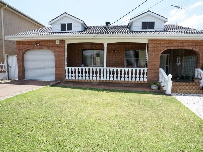 7/28																										South Creek Road
														
								Dee Why, NSW 2099, Canley Heights - Thumbnail 3