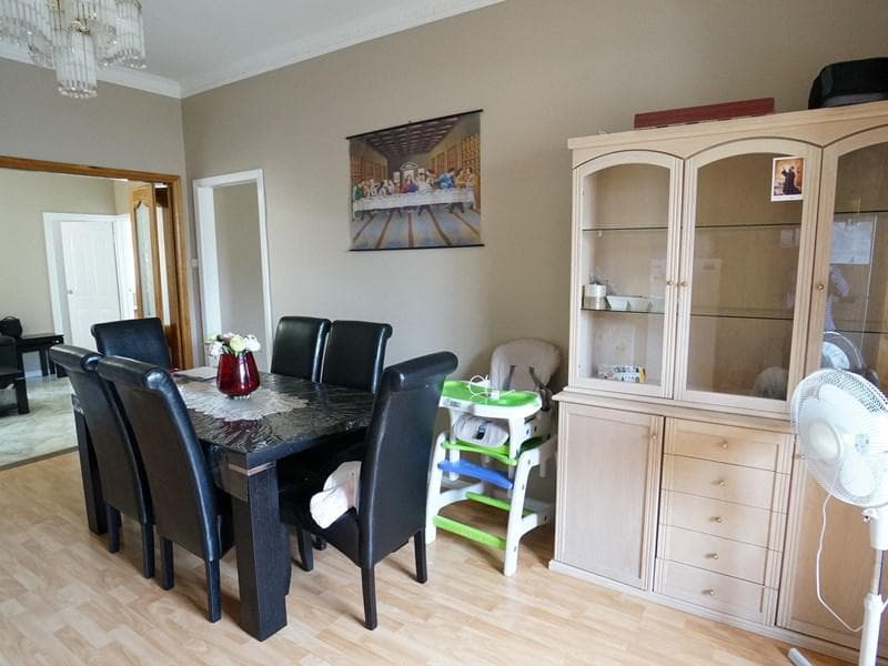 7/28																										South Creek Road
														
								Dee Why, NSW 2099, Canley Heights - Thumbnail 6