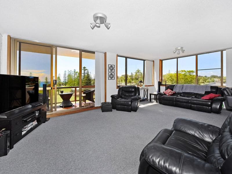14/11 Owen Street, Port Macquarie, Port Macquarie - Thumbnail 3