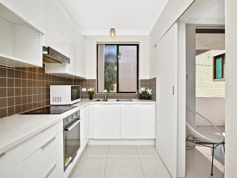 7/28																										South Creek Road
														
								Dee Why, NSW 2099, Bankstown - Thumbnail 2