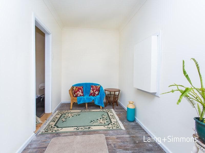 7/28																										South Creek Road
														
								Dee Why, NSW 2099, Granville - Thumbnail 5