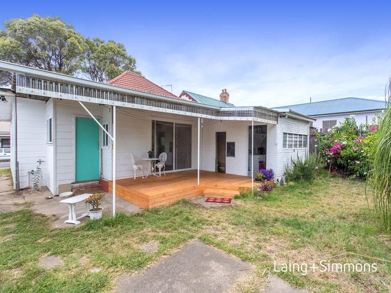 7/28																										South Creek Road
														
								Dee Why, NSW 2099, Granville - Thumbnail 8
