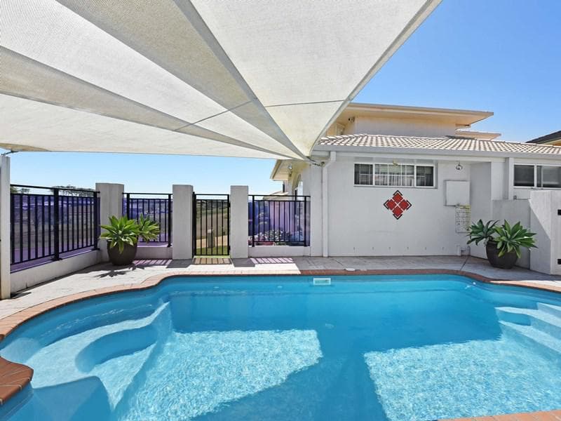 50/2																										Eastbourne Road
														
								Darling Point, NSW 2027, Port Macquarie - Image 1