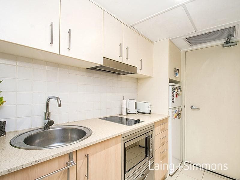 203/2 City View Road, Pennant Hills, Pennant Hills - Thumbnail 2