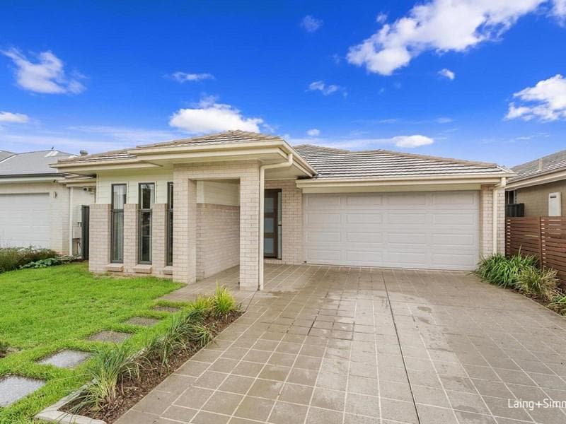7 Governor Street, Jordan Springs, Jordan Springs - Thumbnail 2