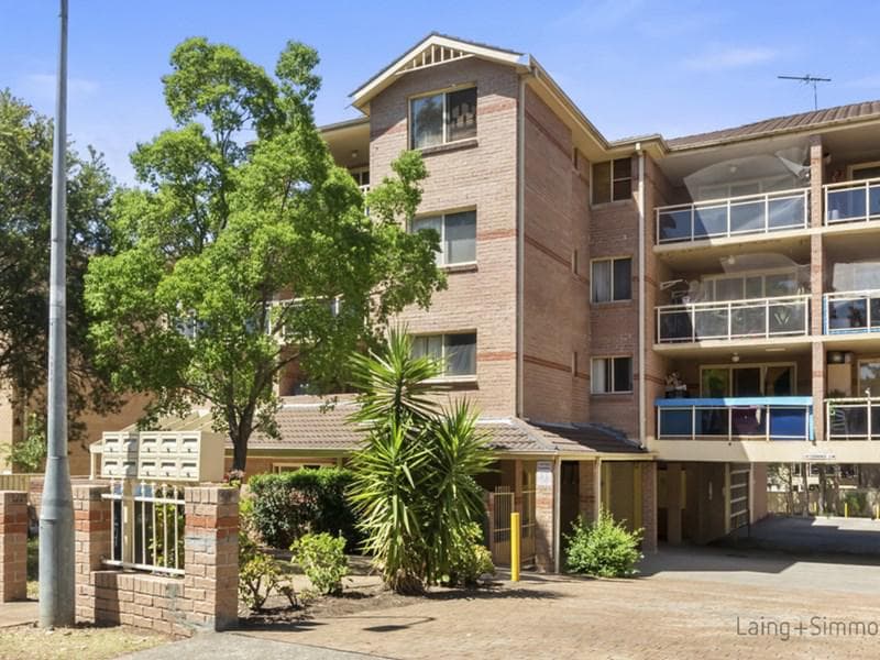 4/19-23 Hardy Street, Fairfield, Fairfield - Image 1