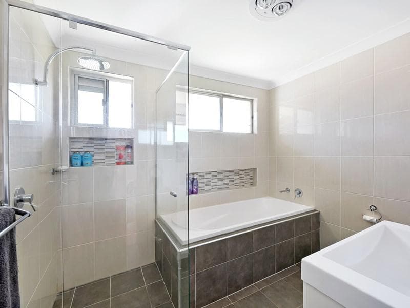 15 Regatta Crescent, Port Macquarie, Port Macquarie - Thumbnail 5