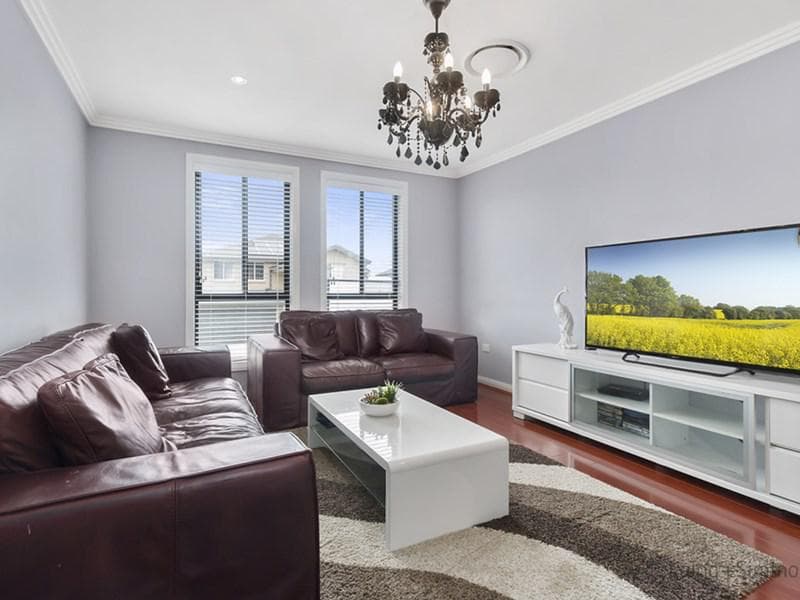 5 Travis Street, Middleton Grange, Middleton Grange - Thumbnail 2