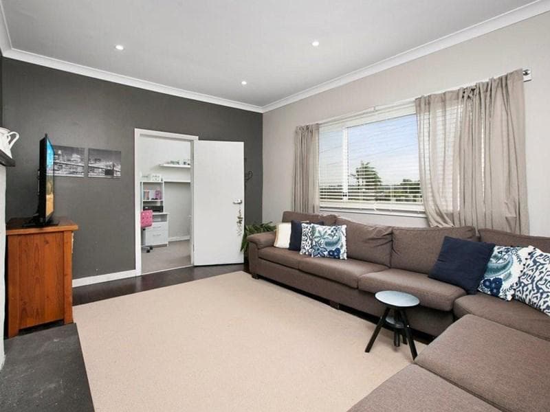 35 & 35a Victor Road, Dee Why, Dee Why - Thumbnail 5