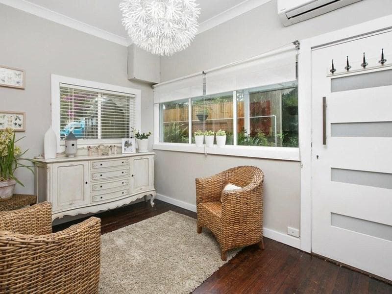 35 & 35a Victor Road, Dee Why, Dee Why - Thumbnail 6