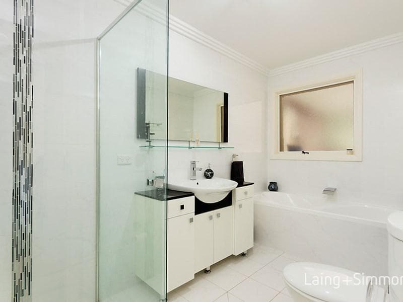 69 Camorta Close, Kings Park, Kings Park - Thumbnail 7