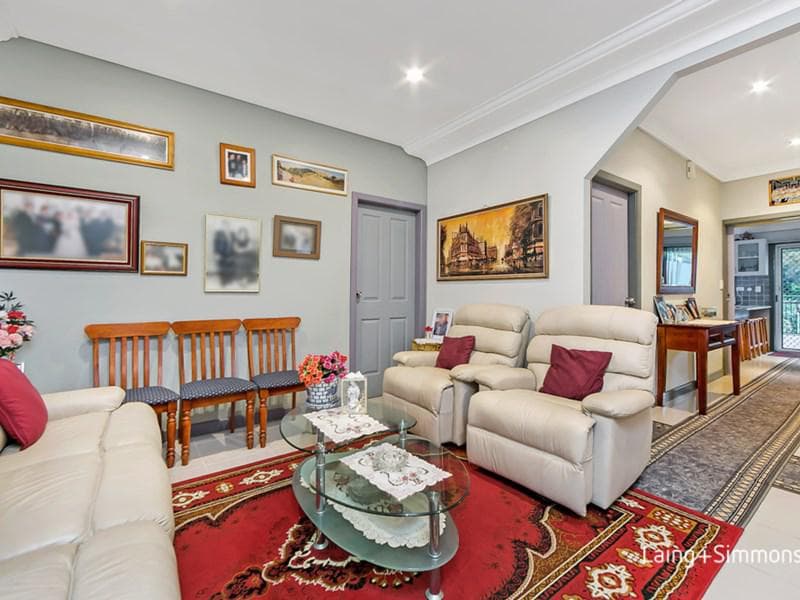 8 Hall Avenue, Thornleigh, Thornleigh - Thumbnail 3