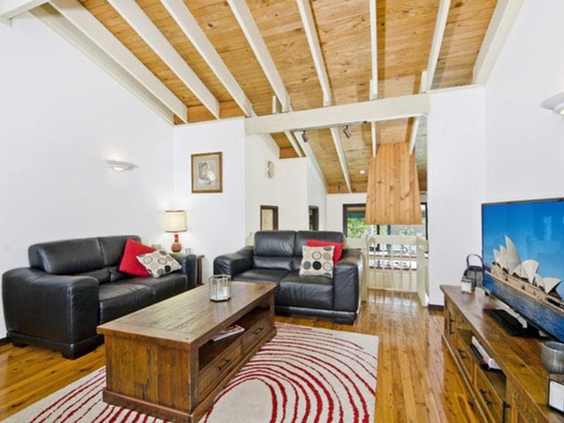 23 Cliffbrook Crescent, Leonay, Leonay - Thumbnail 2