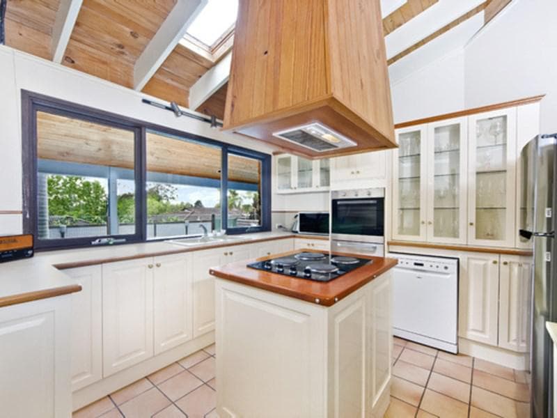 23 Cliffbrook Crescent, Leonay, Leonay - Thumbnail 3